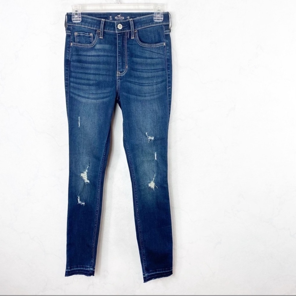 Hollister Women's Dark Blue Skinny Jeans